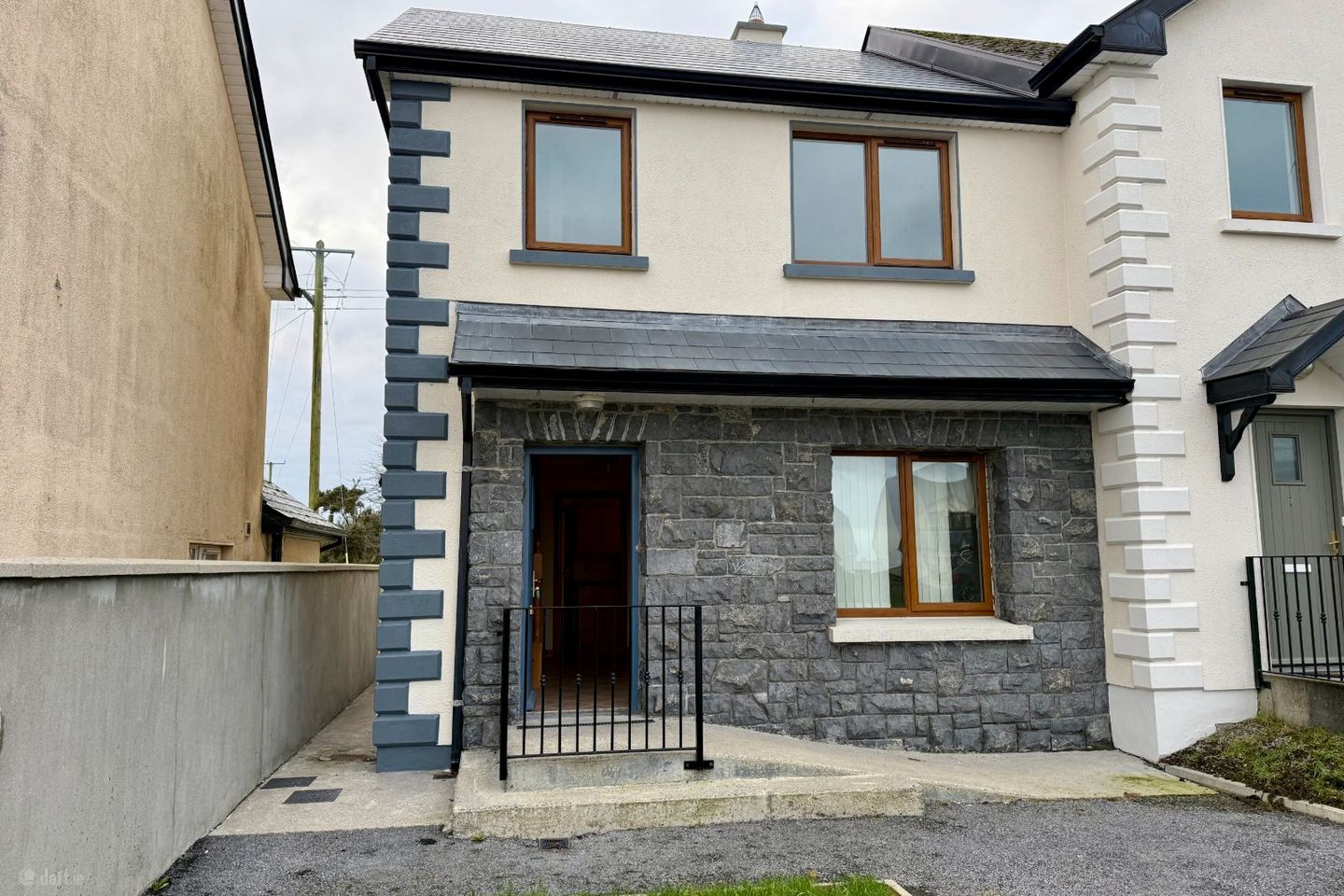 6 Carrowmore Drive, Knock, Claremorris, Co. Mayo, F12RD26