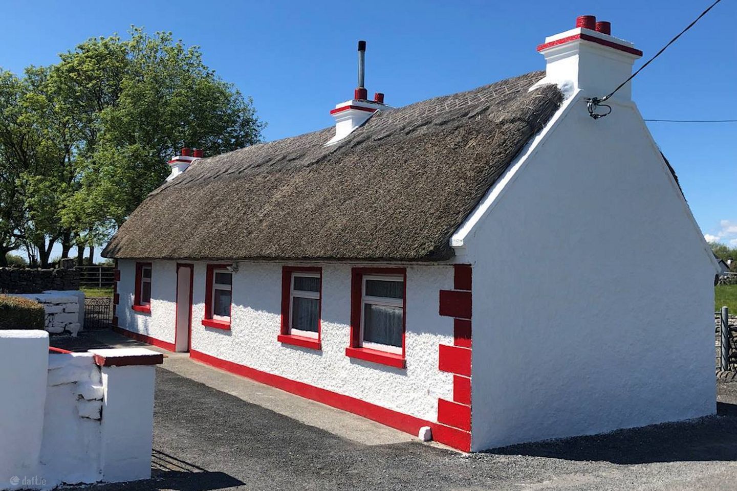 Kinvarra Thatch Cottage (II04327), Kinvara, Co. Galway