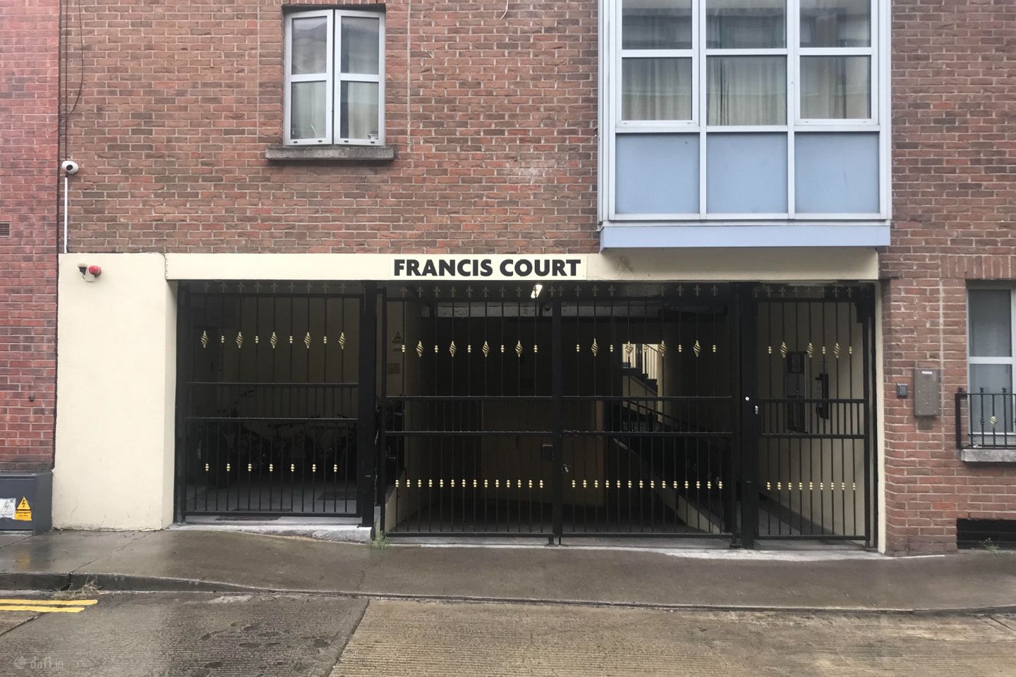 17 Mark's Alley West, Dublin 8