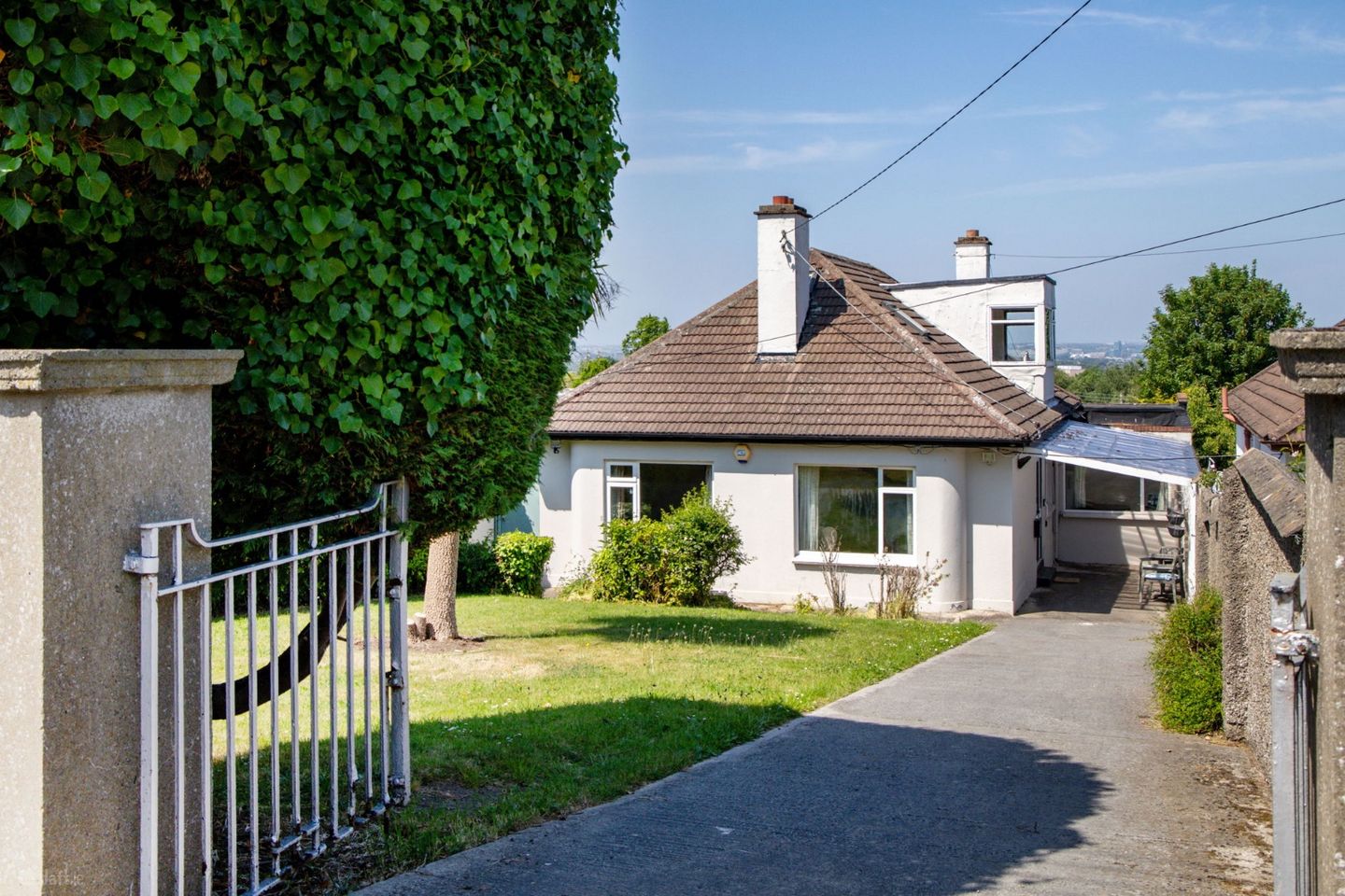 Minden, 26 Deerpark Road, Mount Merrion, Co. Dublin, A94A0E2