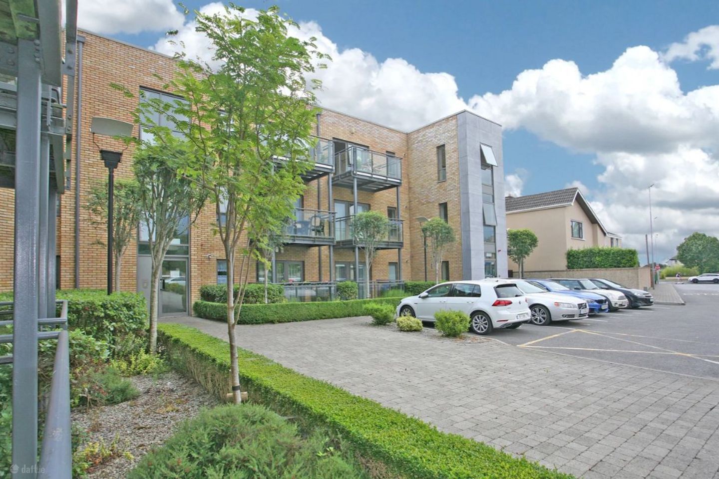 Crescent Court, Dooradoyle, Co. Limerick