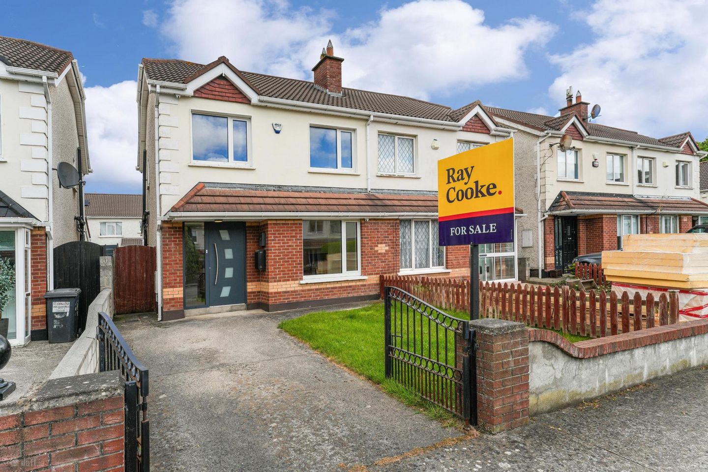 9 Earlsfort Gardens, Lucan, Co. Dublin