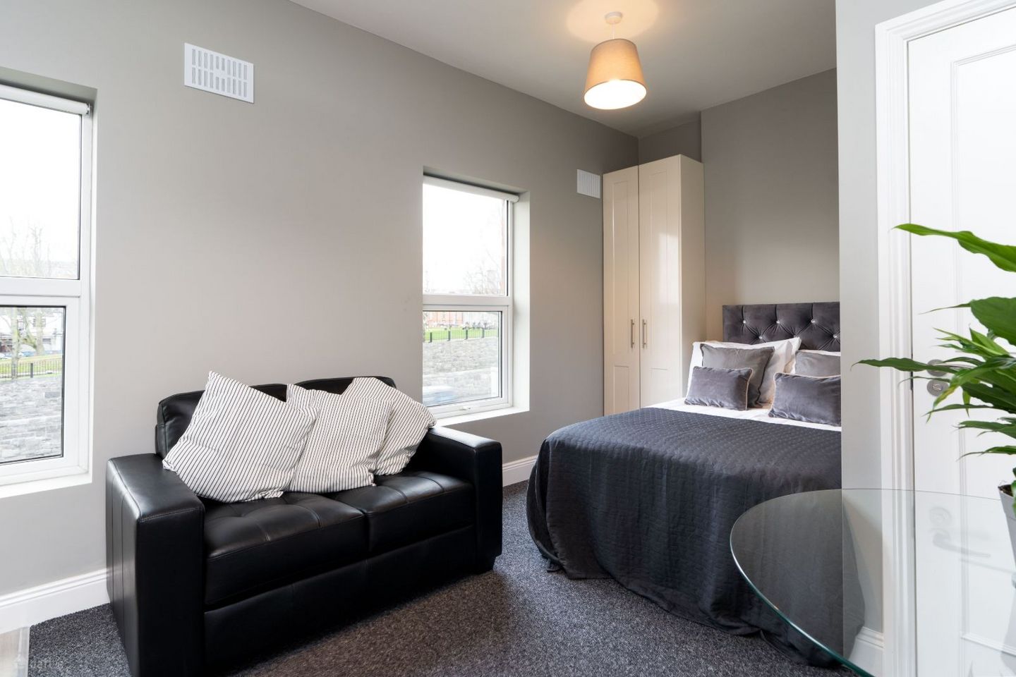 Apt  5 , 41 Whitworth Road, Phibsborough, Dublin 9