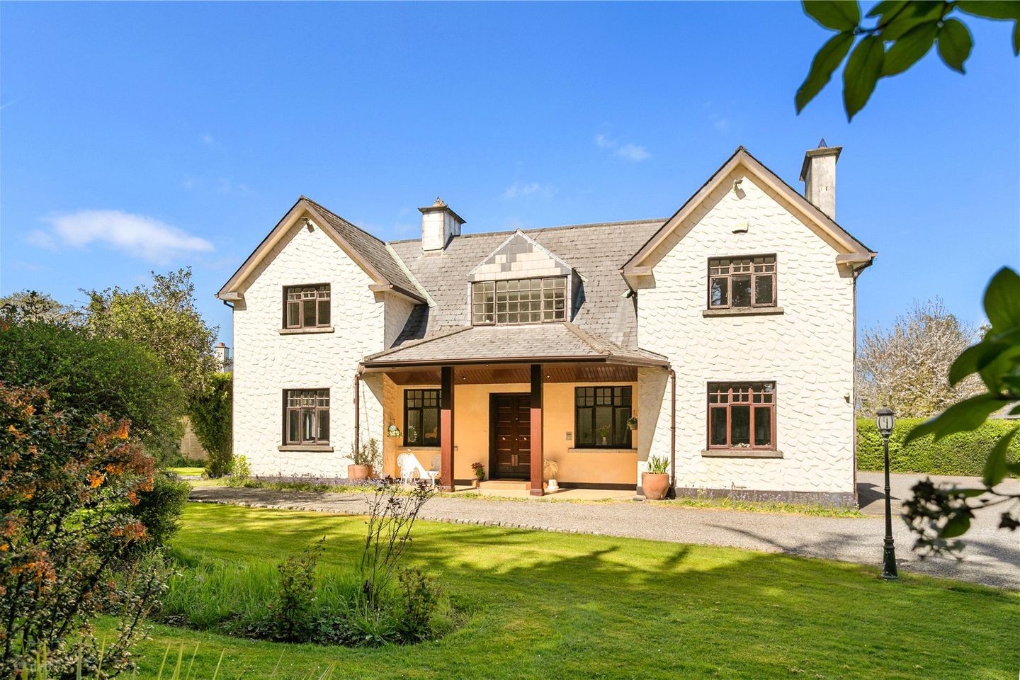 Glenhest, Glenamuck Road South, Dublin 18, D18N2Y5
