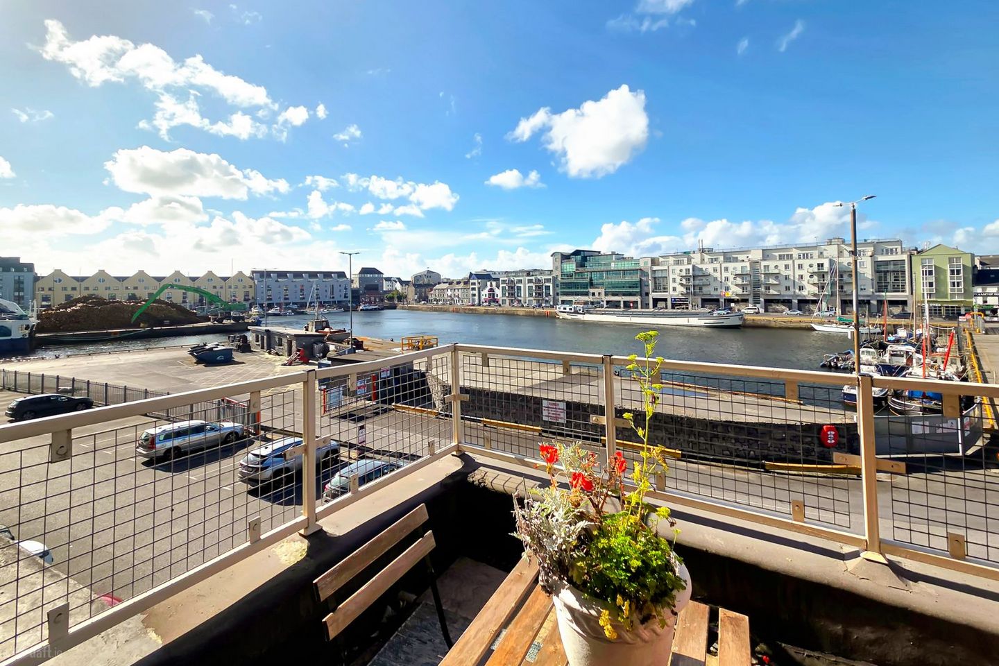 Apt 8, Cé Na Mara, Galway City Centre, Co. Galway, H91W201