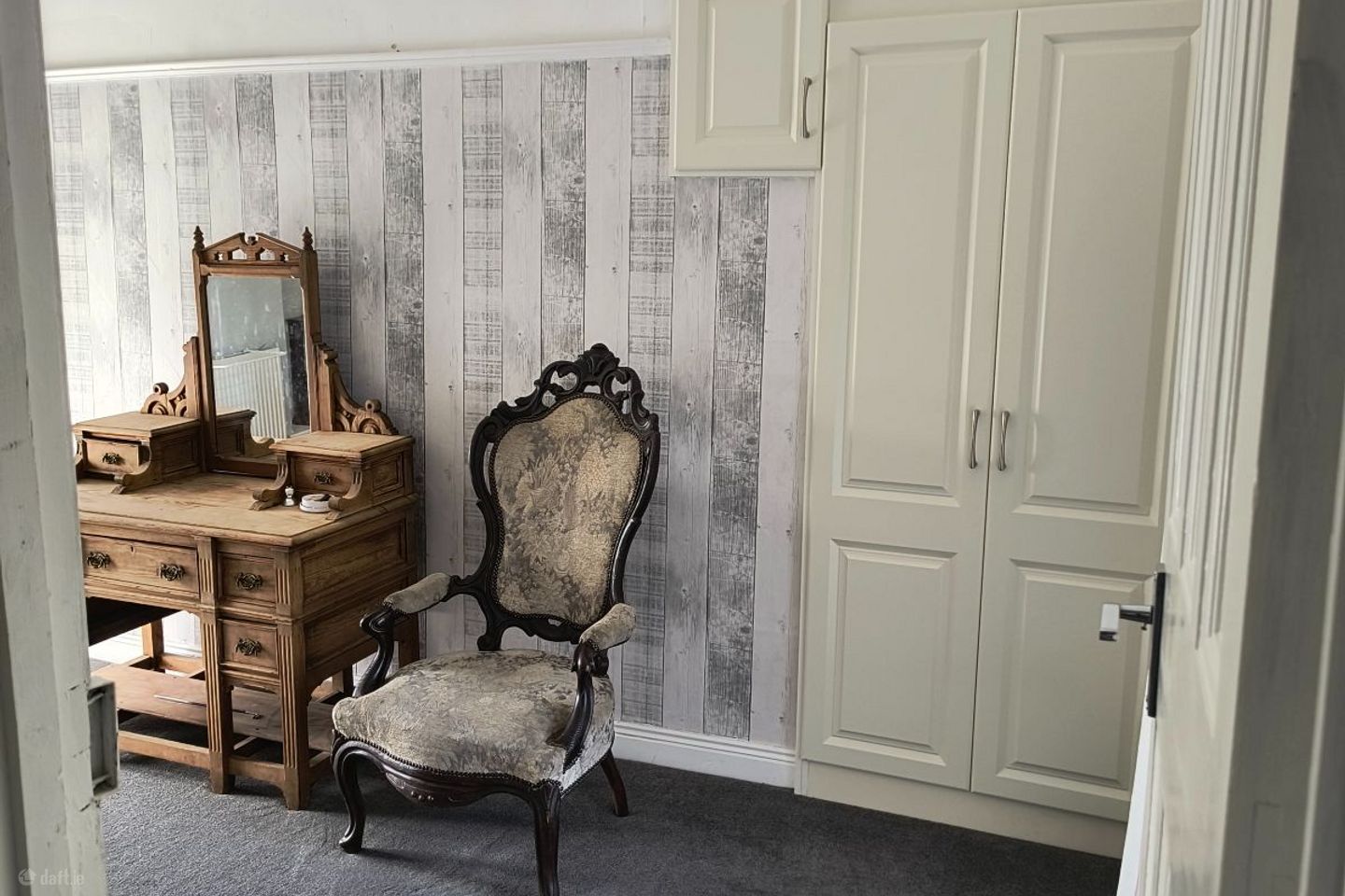 Ensuite double bed with private living room, Ballyduff, Co. Kerry