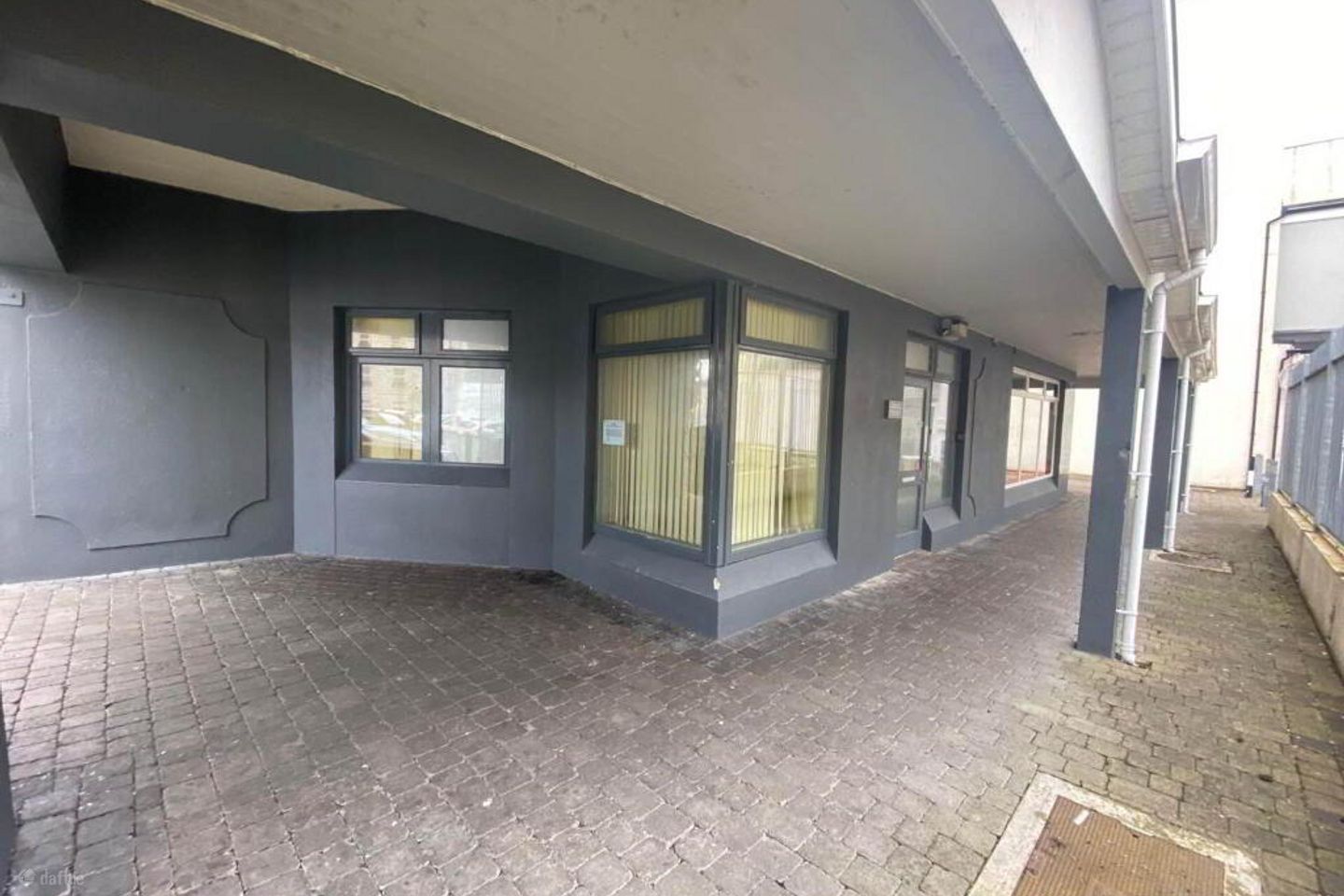 Unit 8/9, Friars Court, Nenagh, Co. Tipperary