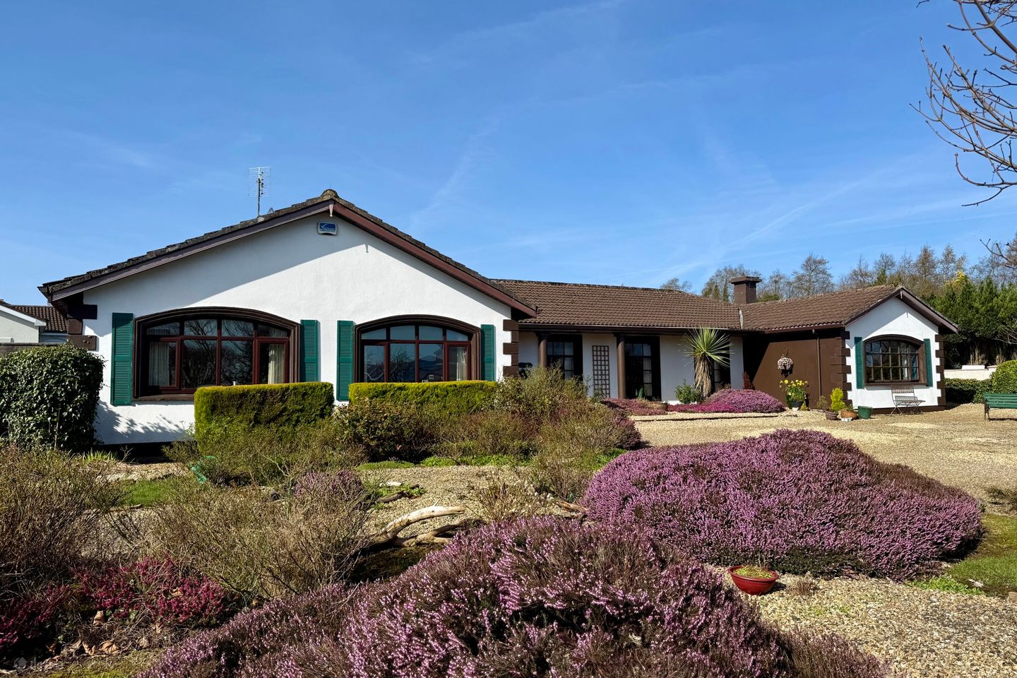 Carrowncurry, Pontoon Road, Castlebar, Co. Mayo, F23XY81