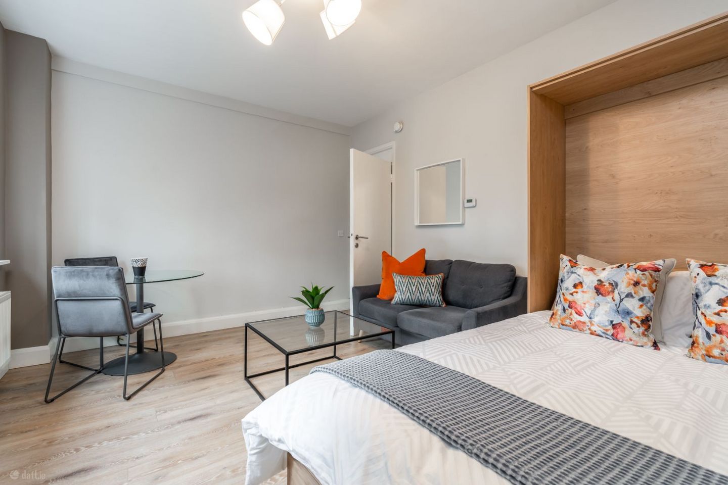 Studio Apartment, Mespil Estate, Sussex Road, Dublin 4, Co. Dublin