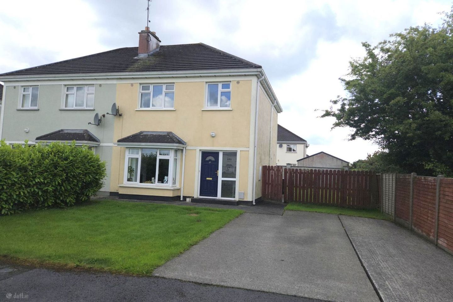27 Sarsfield Crescent, Charlestown, Charlestown, Co. Mayo, F12TY06