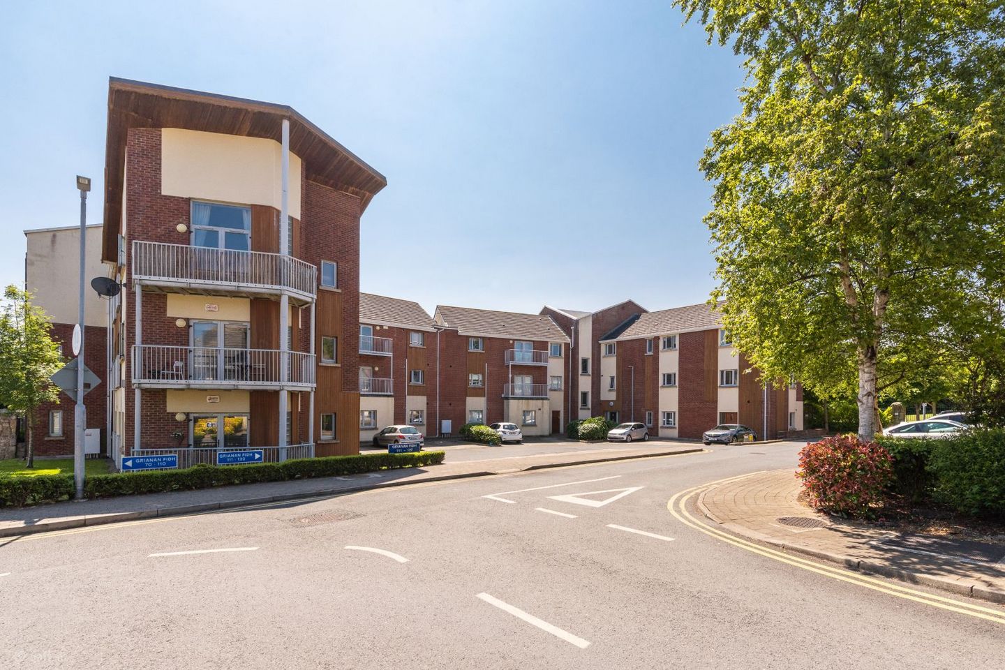 120 Grianan Fidh, Aiken's Village, Sandyford, Dublin 18