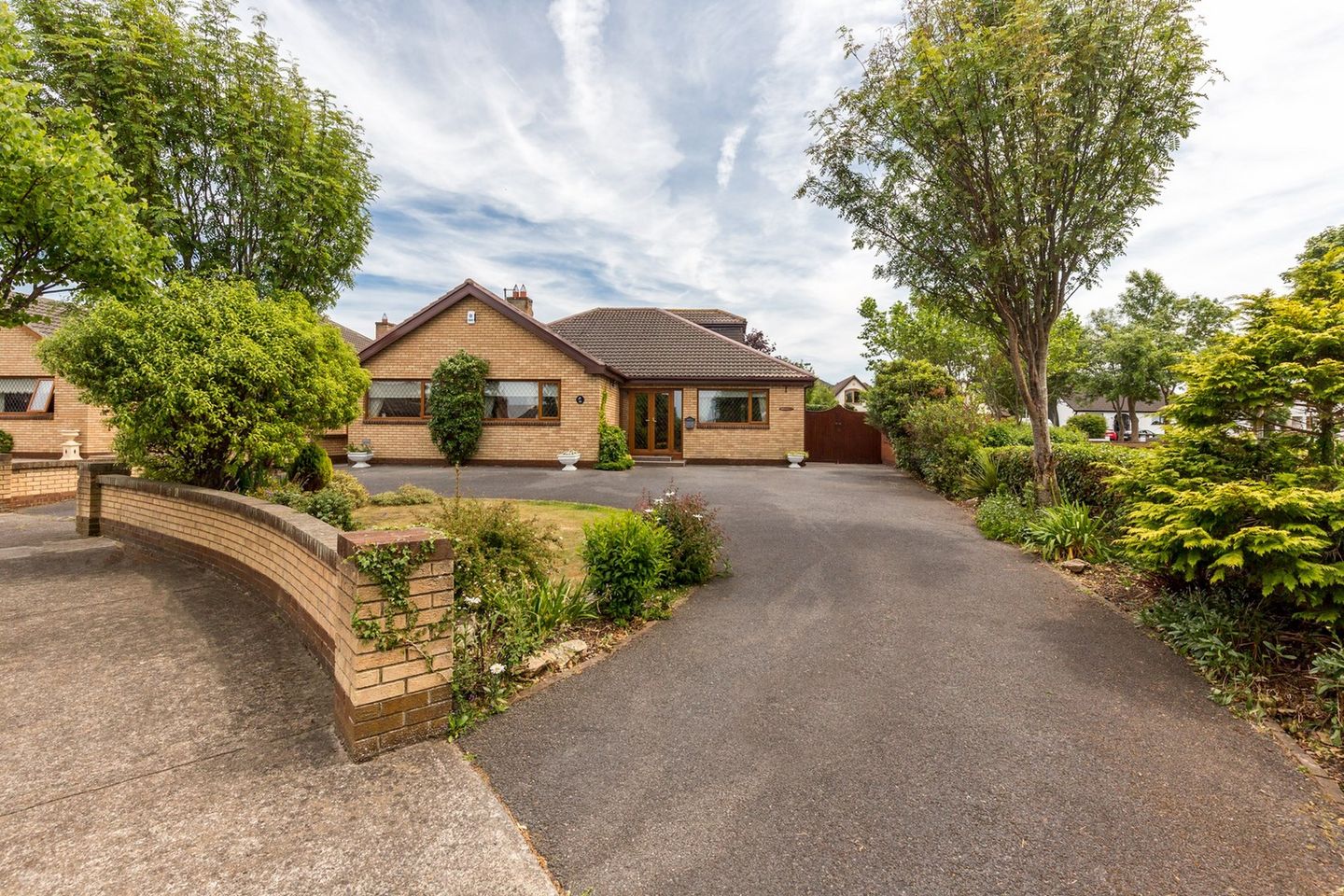 "Manresa" 14 Duncarraig, Sutton, Dublin 13