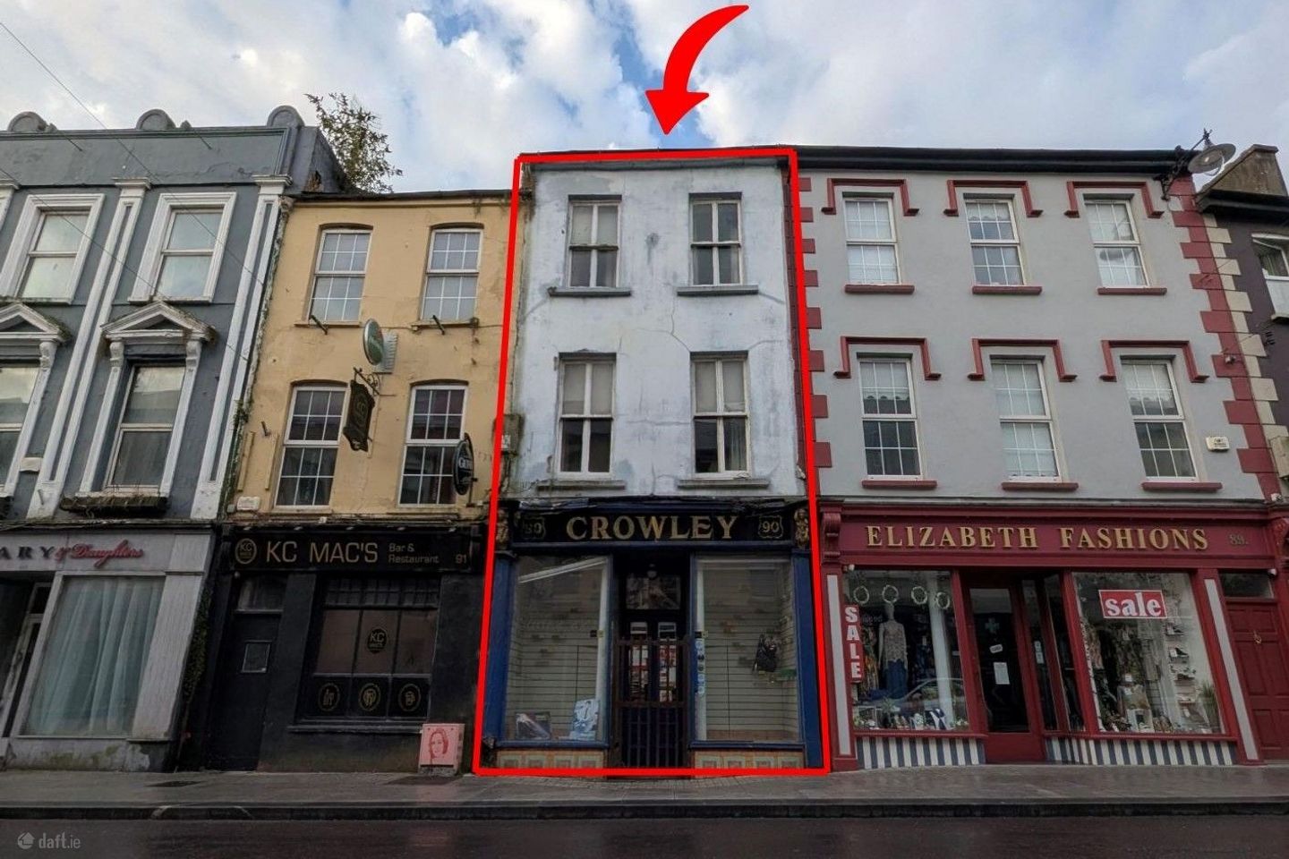 90 South Main Street, Bandon, Co. Cork, P72H348