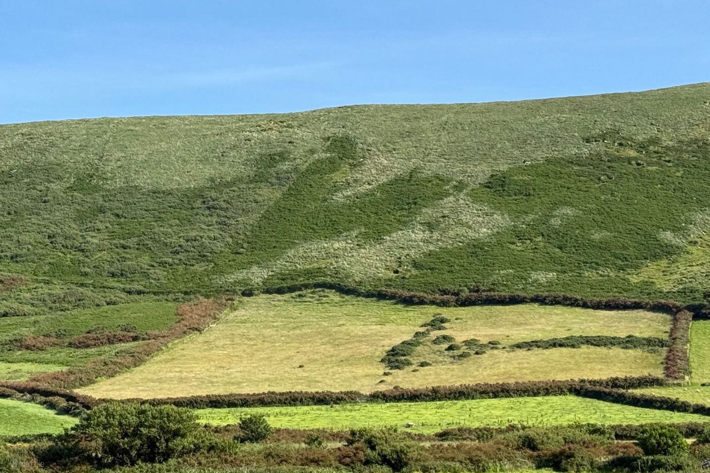 Lateeve Beg, Ballyferriter, Co. Kerry