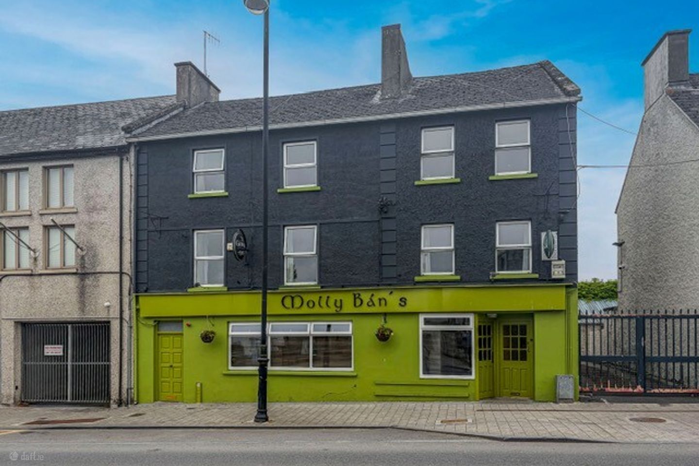 Molly Ban's, Main Street, Borrisokane, Co. Tipperary