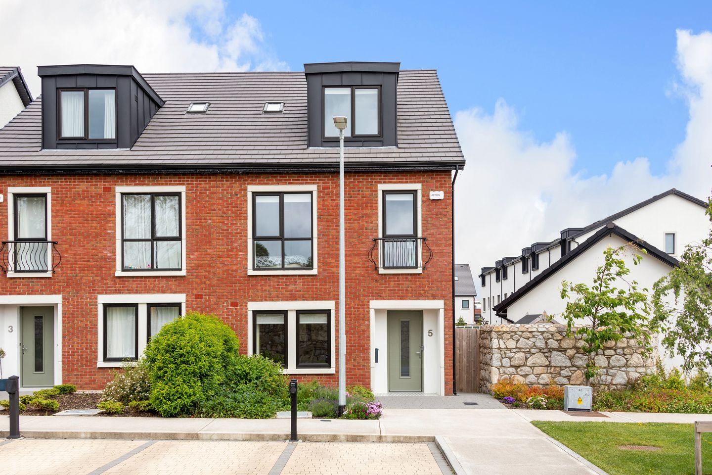5 Suttonfield Paddocks, Kilternan, Carrickmines, Dublin 18, D18YW7Y