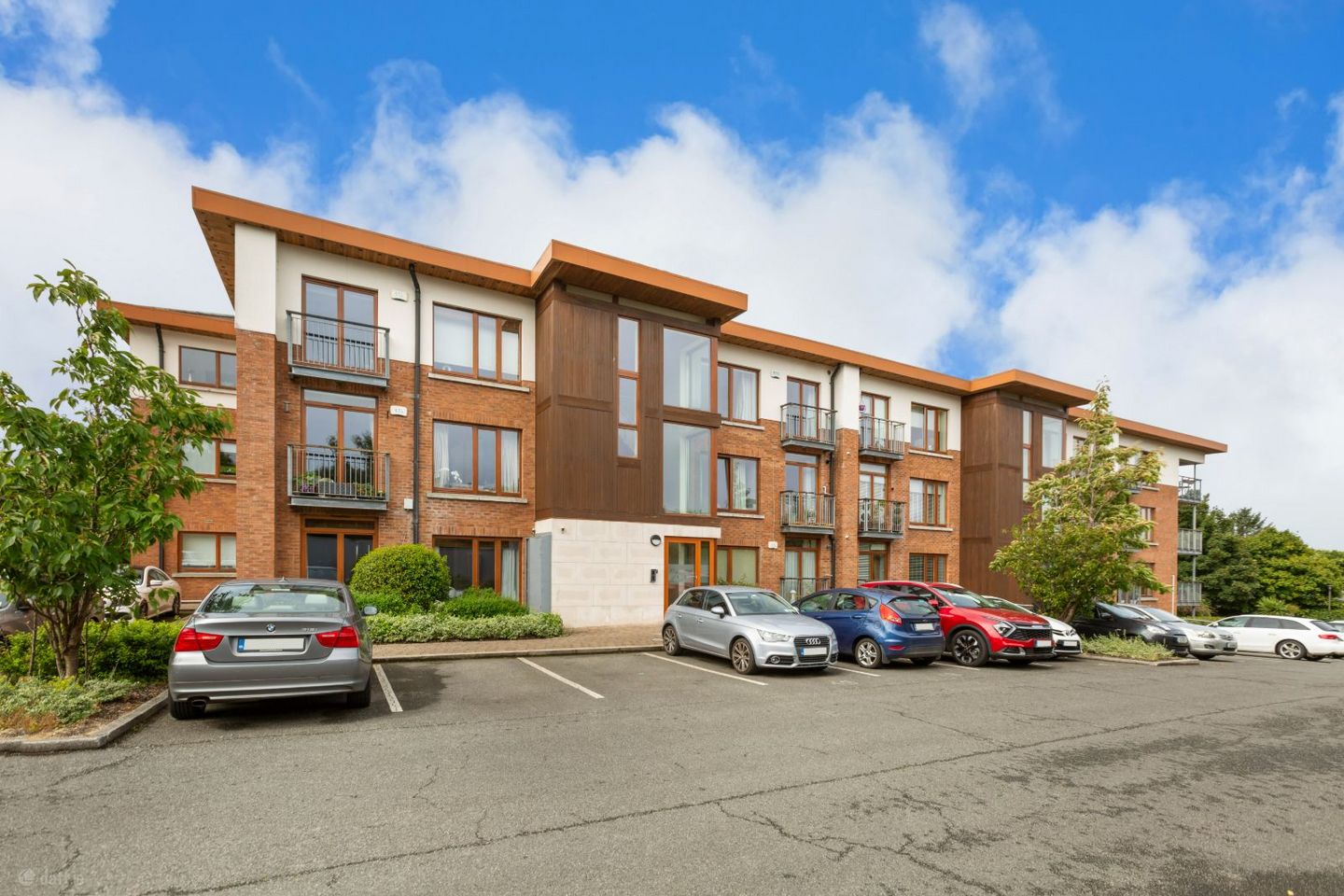 Kingston Hall, Sandyford, Dublin 18