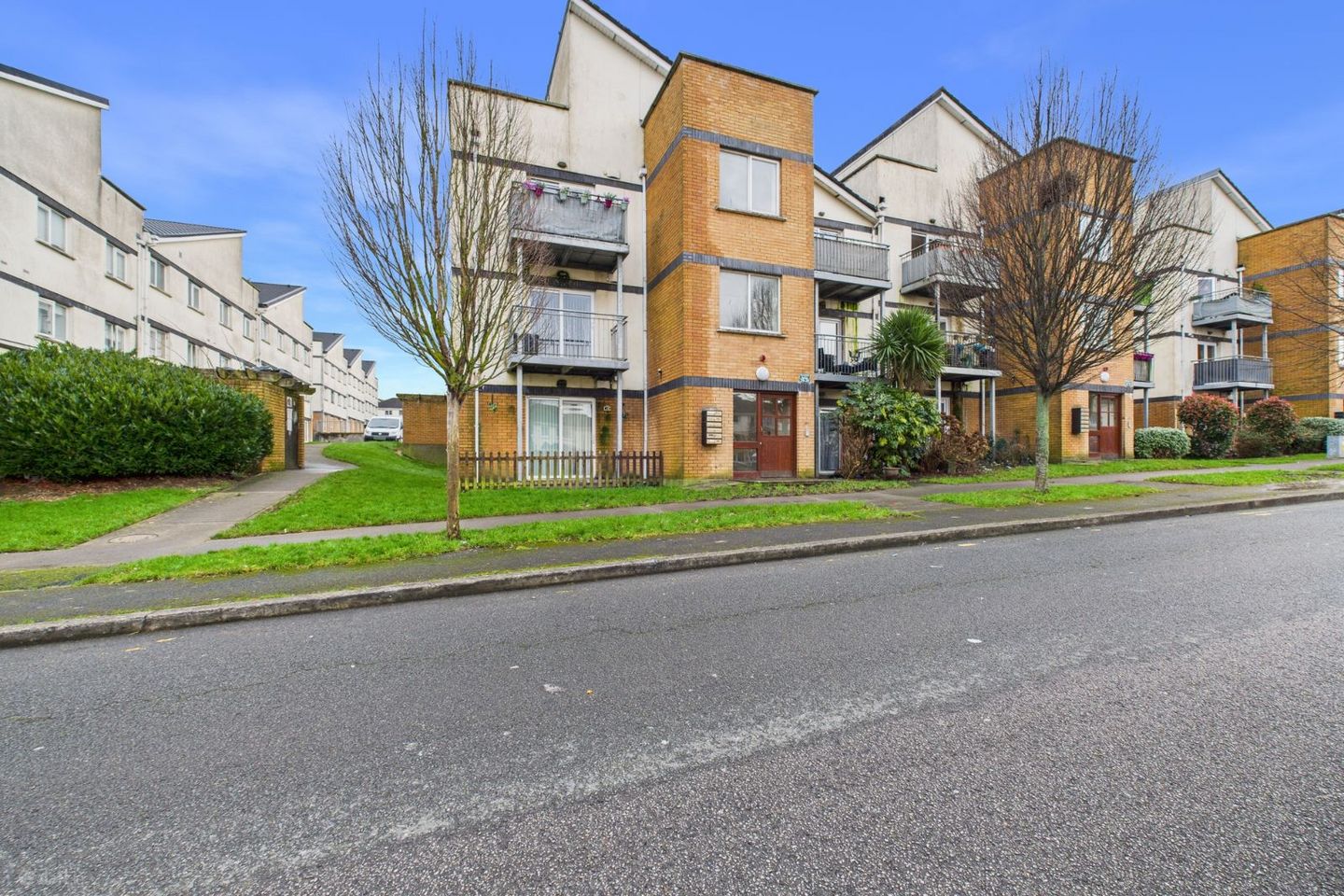 Apartment 37, Deerpark Avenue, Kiltipper, Dublin 24, D24HE12