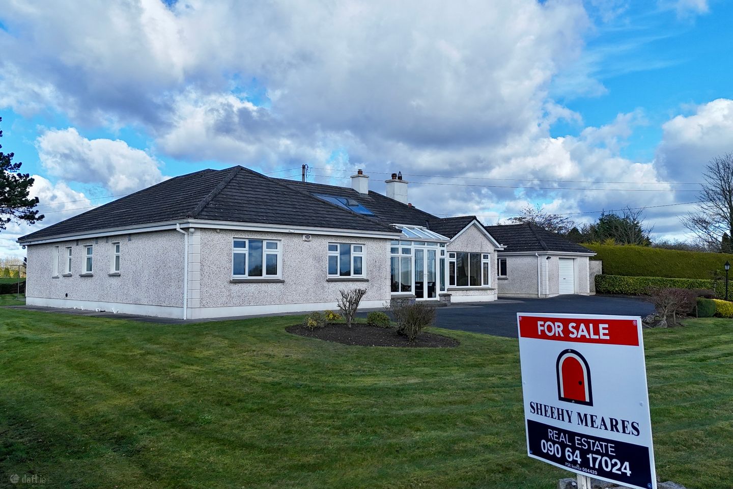 Corraclor Lodge, Barrybeg, Hill of Berries, Athlone, Co. Roscommon, N37VY97