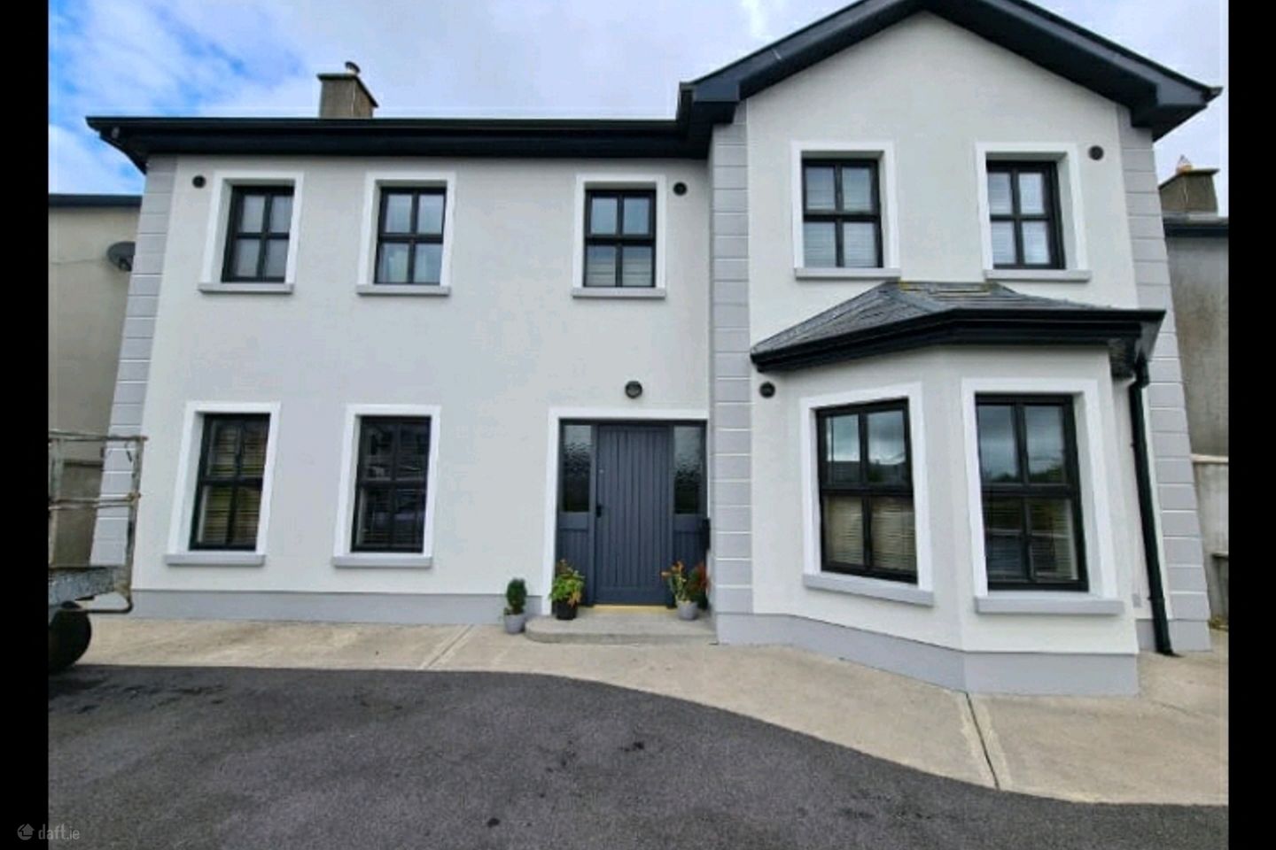33 Woodview Court Ardsallagh Roscommon Town., Roscommon Town, Co. Roscommon