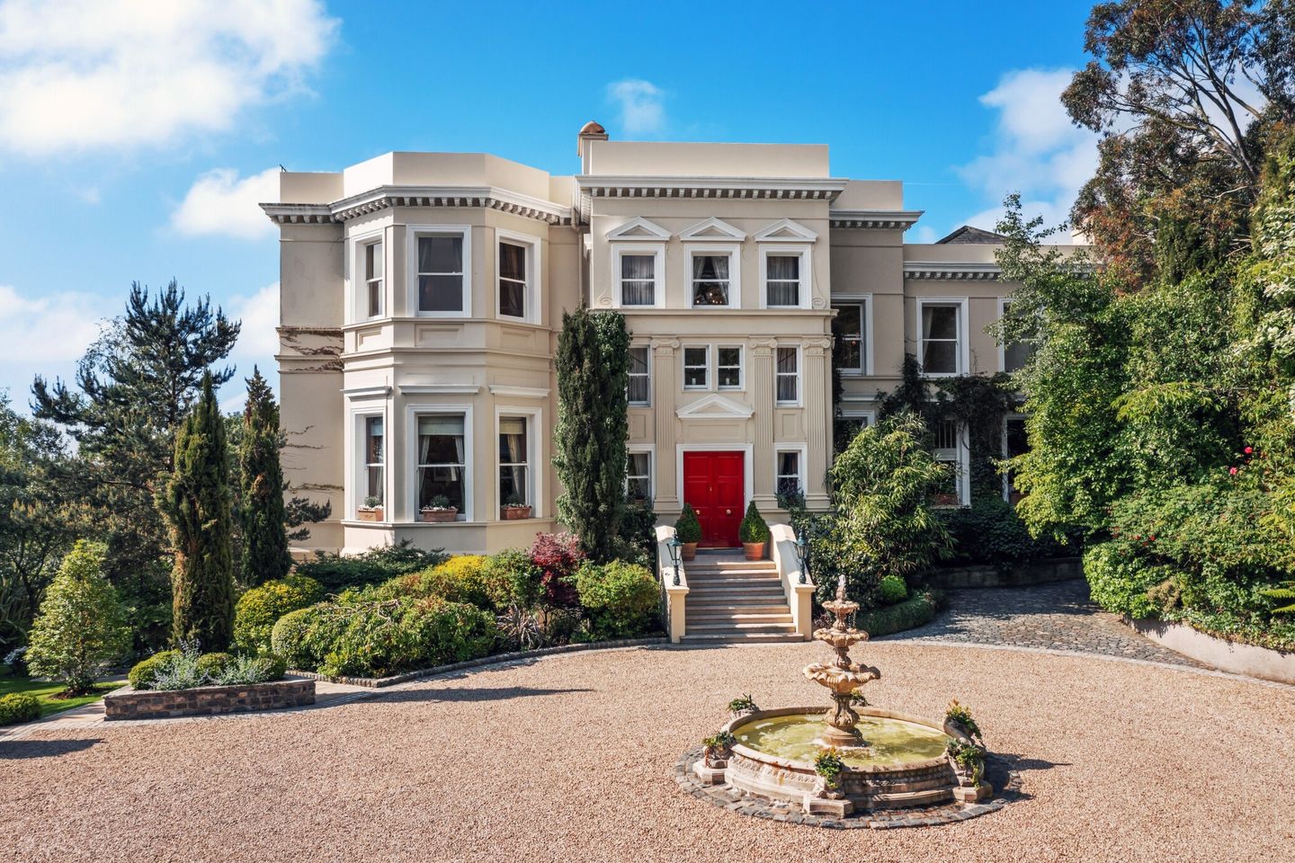 Kenah Hill, St George's Avenue, Killiney, Co Dublin, A96PY79