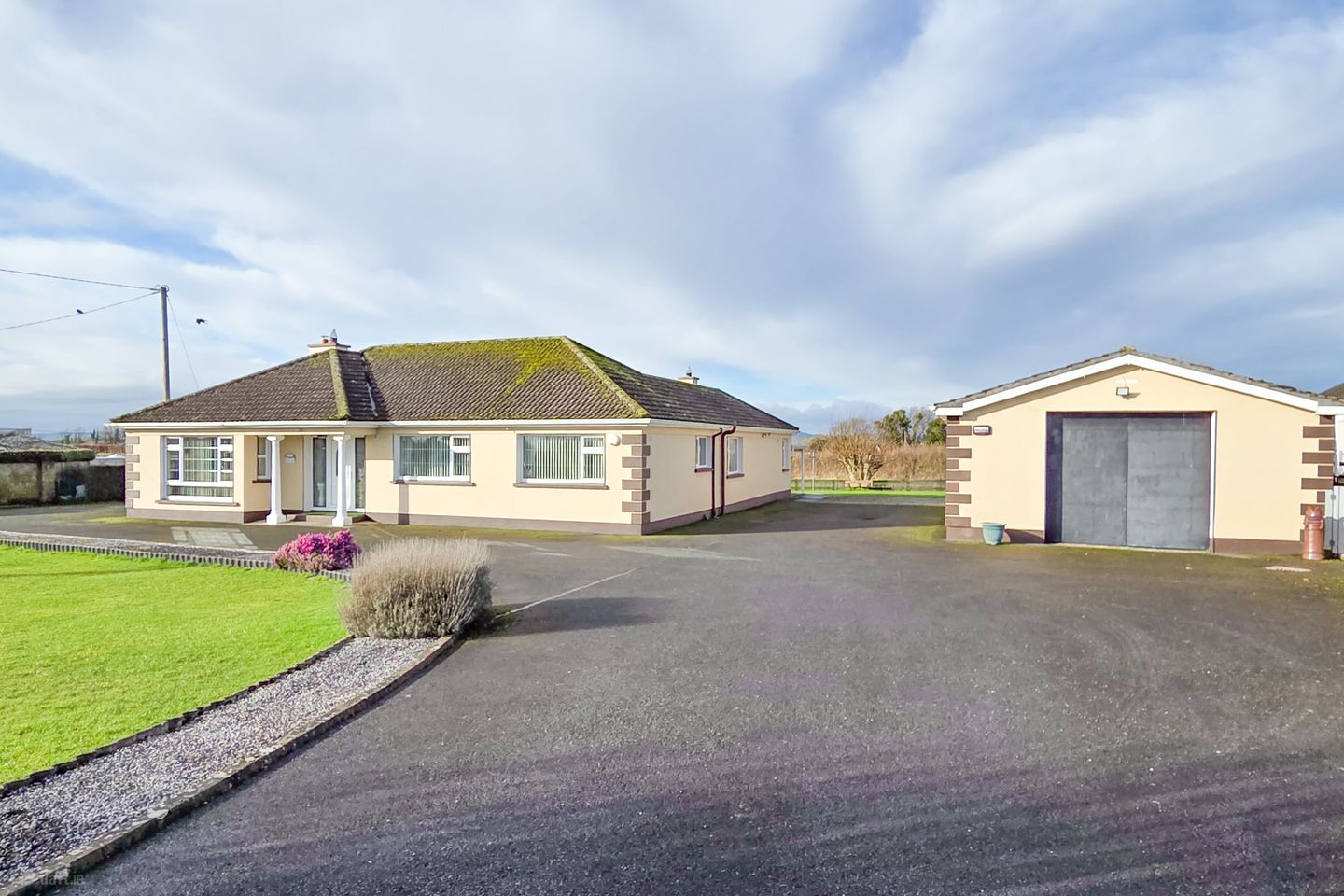 Waincliffe House, Beakstown, Holycross, Thurles, Co. Tipperary, Thurles, Co. Tipperary, E41E6W2