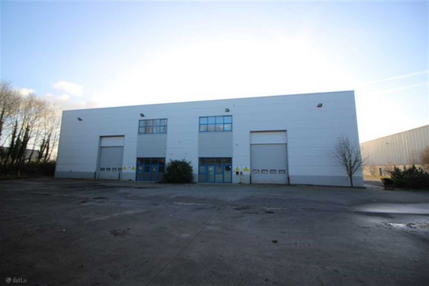 9-10 Beech Logistic Centre Smithstown Business Par, Shannon, Co. Clare