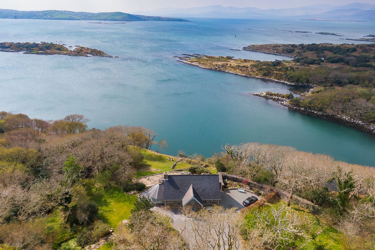 Cove Lodge, Coolownig, Lauragh, Kenmare, Co. Kerry, V93E4H2