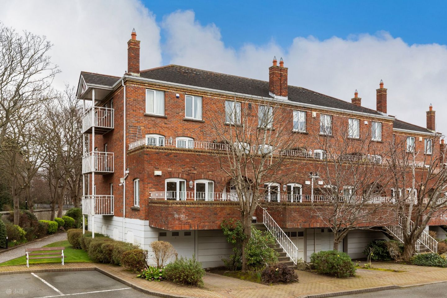 19 The Sweepstakes, Ballsbridge, Merrion Road, Dublin 4, D04E642