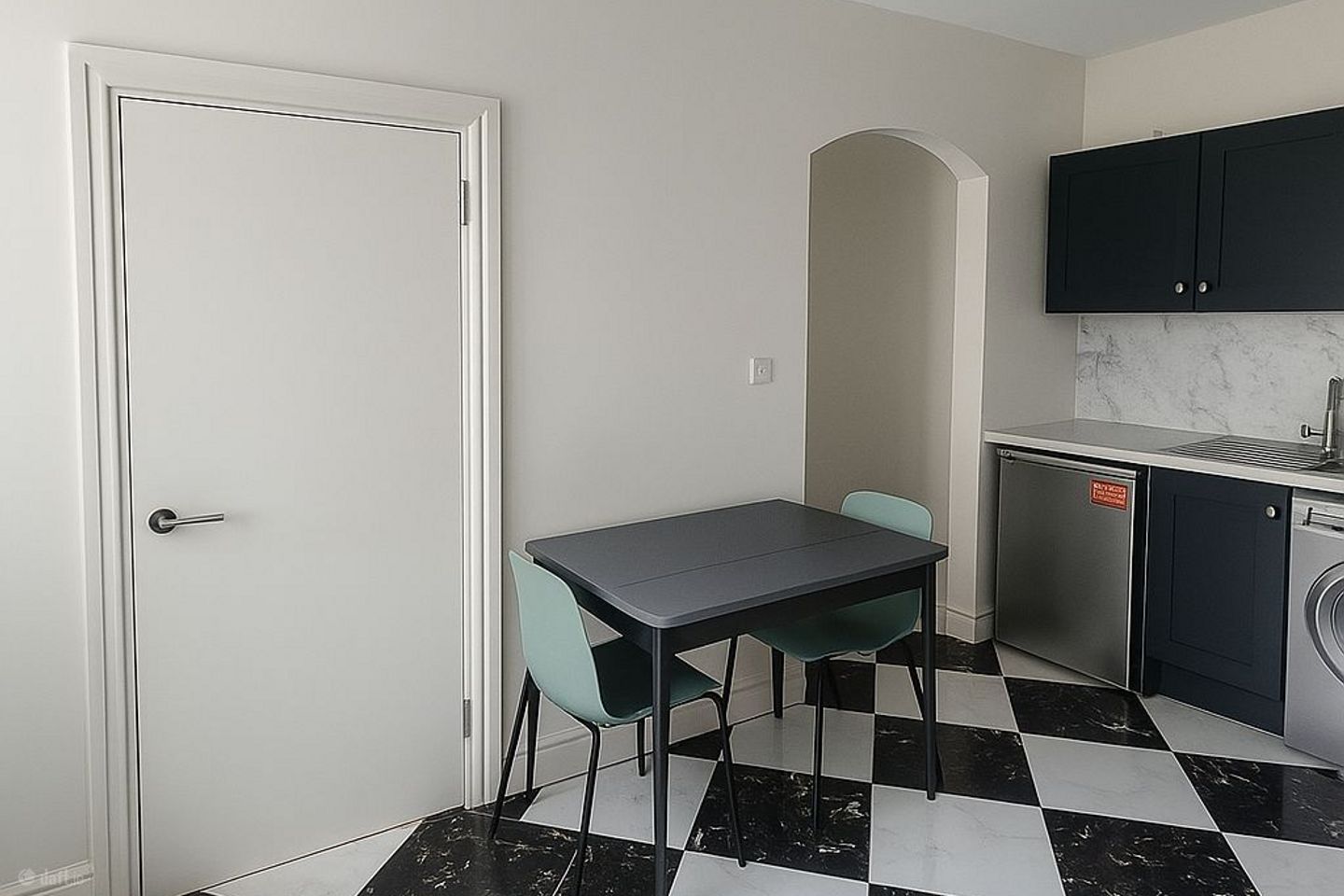 Anglesea Road, Donnybrook, Dublin 4