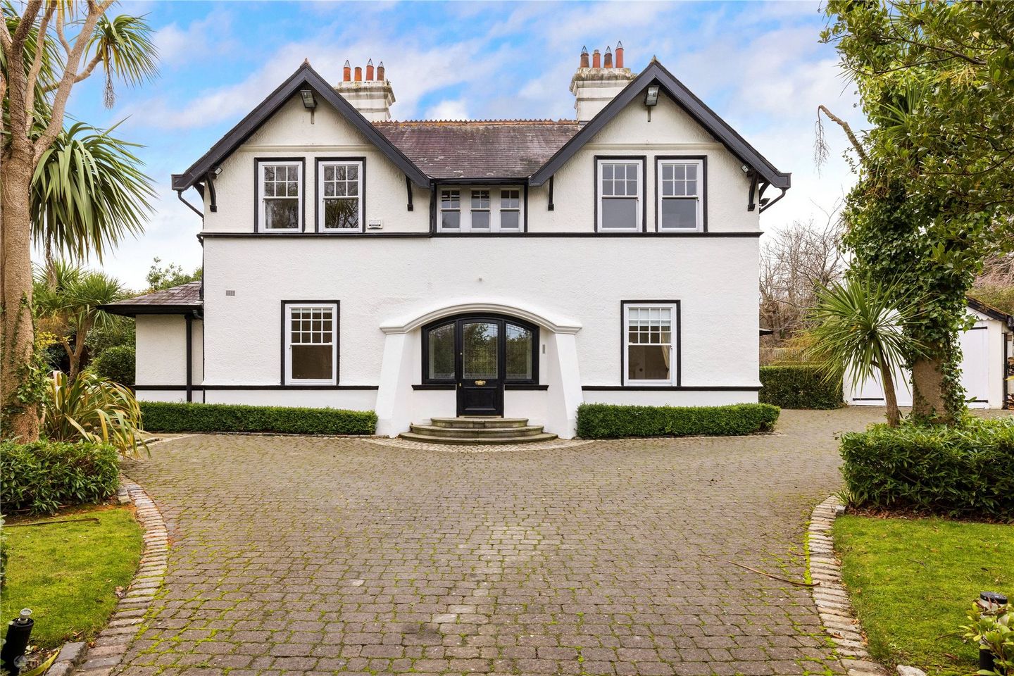 The Tunnel, St Vincent Road, The Burnaby, Greystones, Co. Wicklow, A63YR27