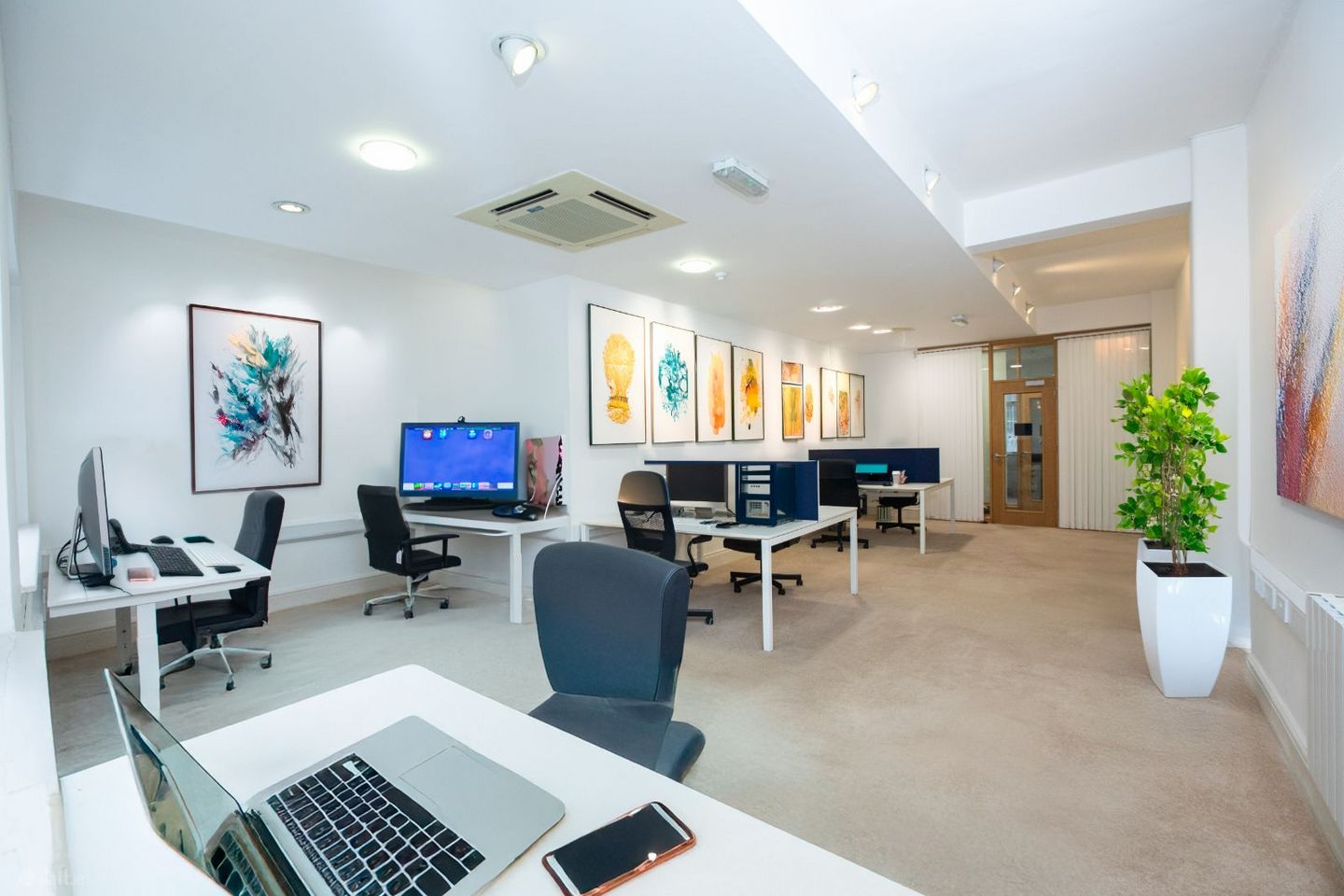 Clarendon House Serviced Offices - 1, 39 Clarendon Street, Dublin 2