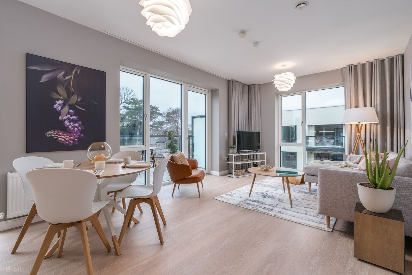 2 Bed Unit , Woodward Square , Glencairn , Leopardstown, Co. Dublin
