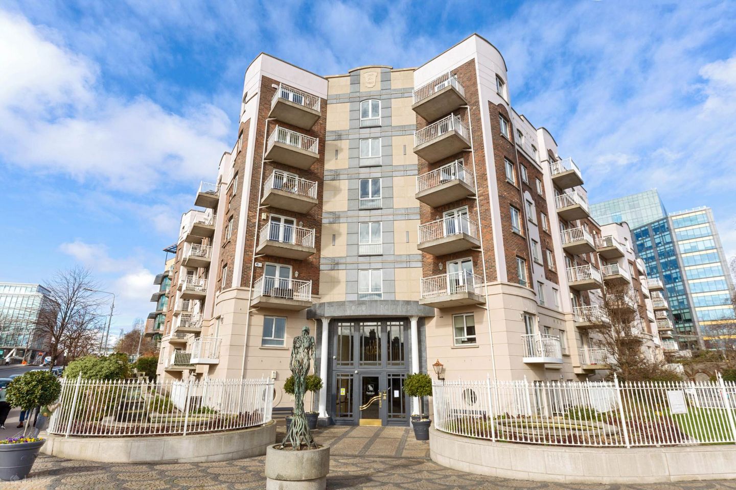 Apartment 109, The Berkeley Block, Pembroke Sq, Grand Canal Street, Dublin  4, D04E126