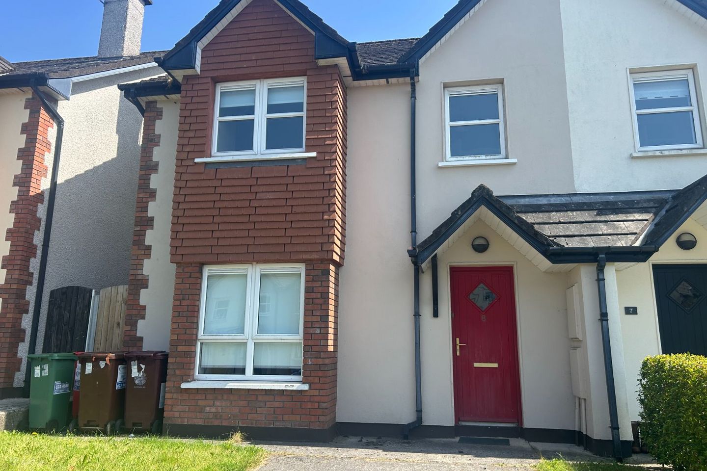 8 Rathowen, Duntaheen Road, Fermoy, Co. Cork