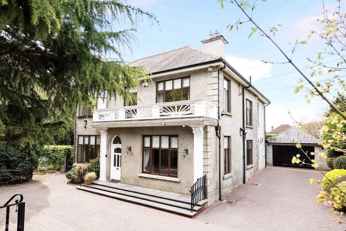 Auburn Grove House, Dublin Road, Malahide, Co. Dublin