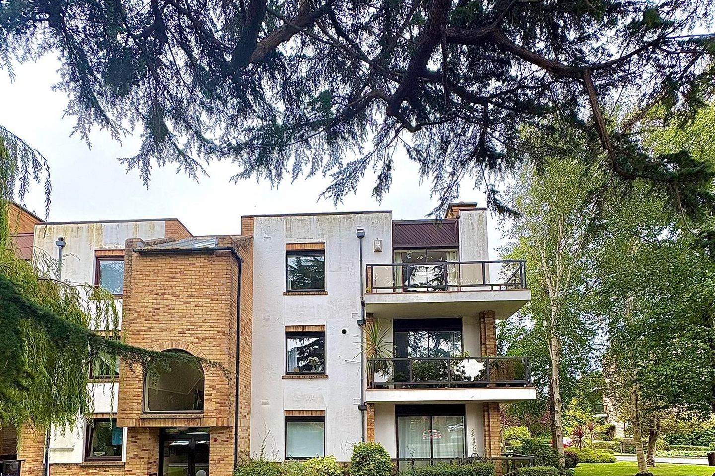 Apartment 51, The Elms, Mount Merrion Avenue, Stillorgan, Co. Dublin, A94FY80