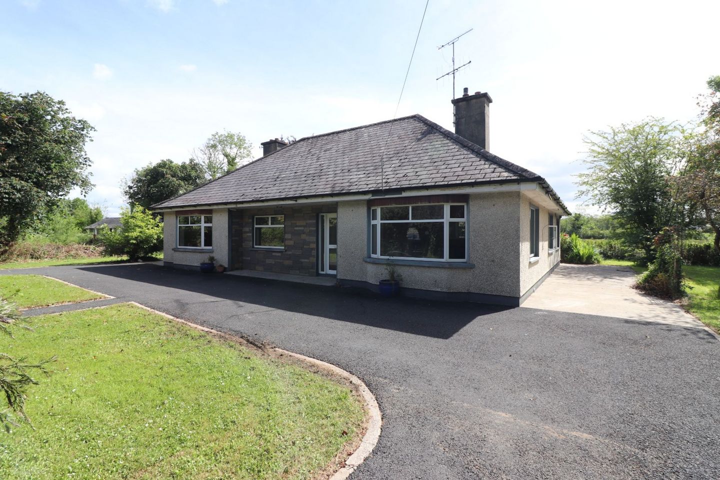 Inis Cealtra, Skagh, Croom, Co. Limerick, V35YN22