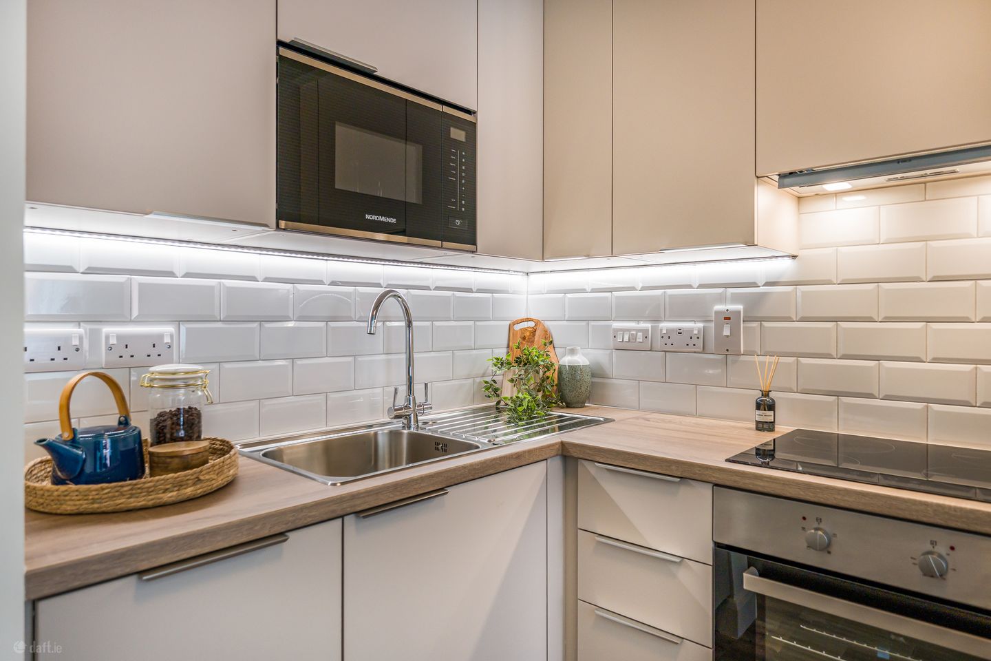 Studio Apartment, Station View , The Crossings , Adamstown, Co. Dublin