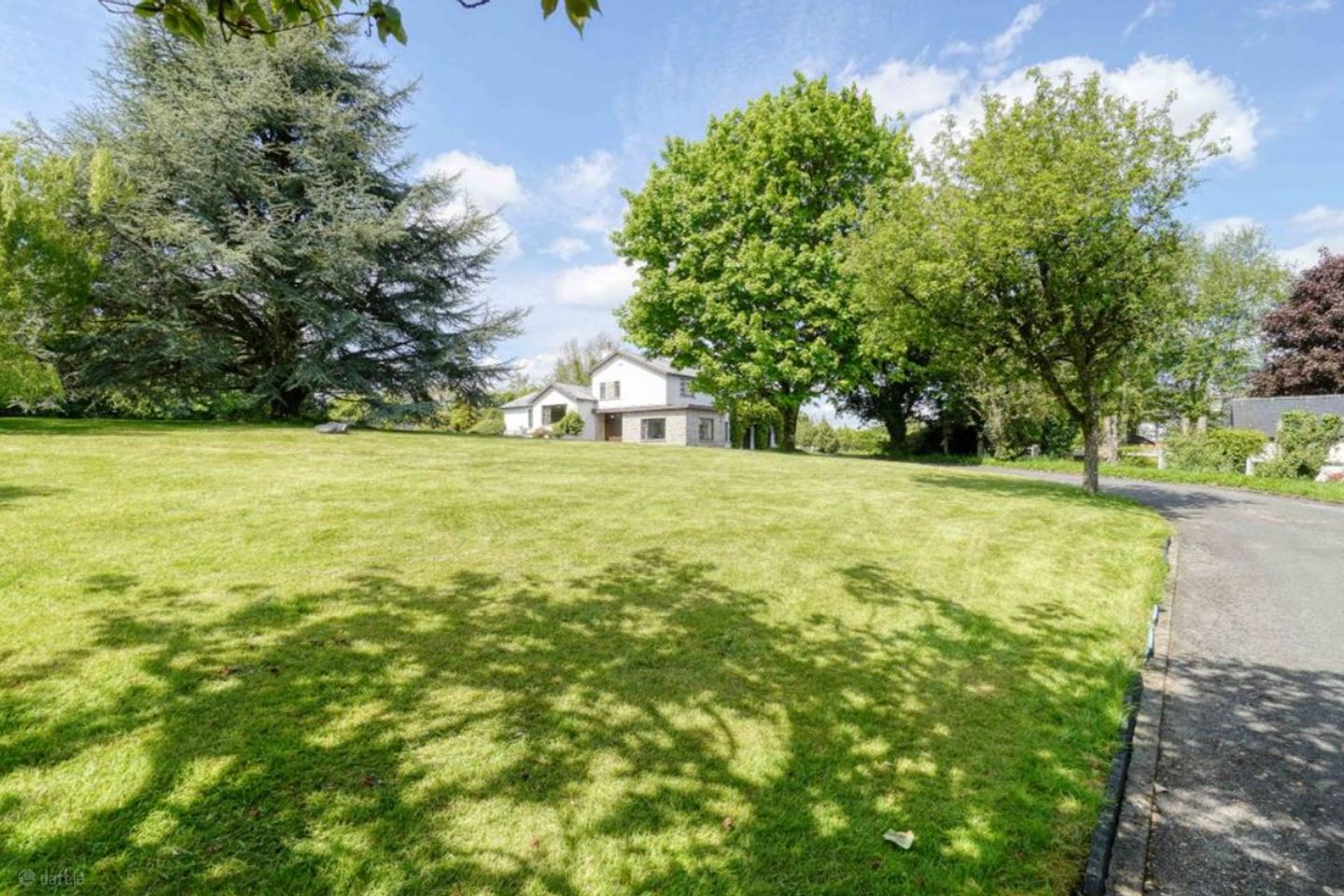 "Curragha", Mountrath Road, Portlaoise, Co. Laois, R32CCN8