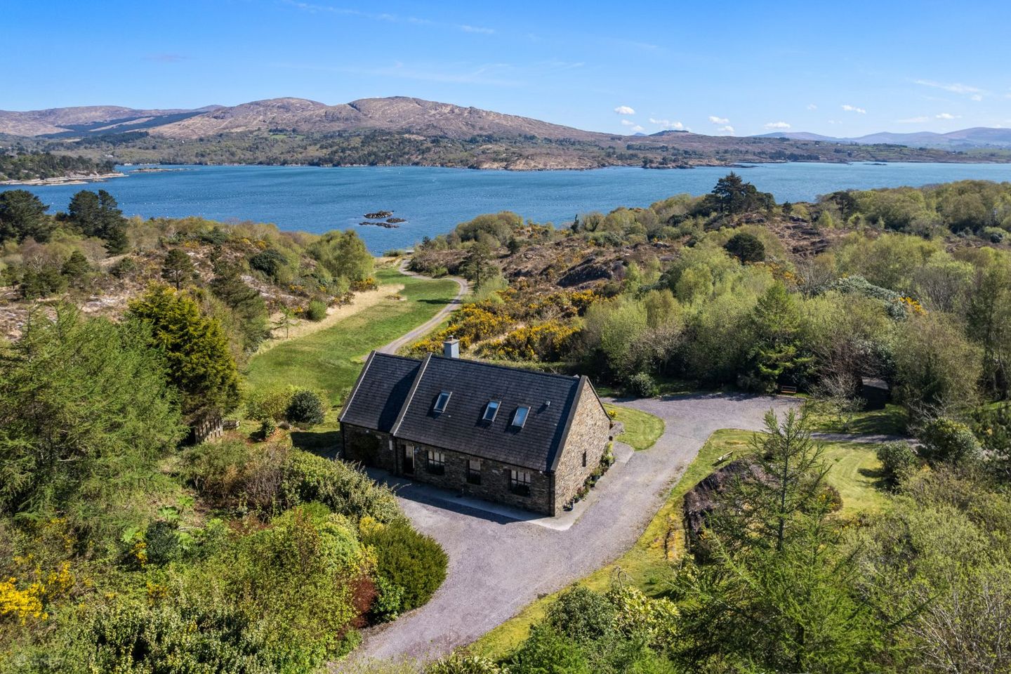 Bocarnagh, Glengarriff, Adrigole, Co. Cork, P75X726