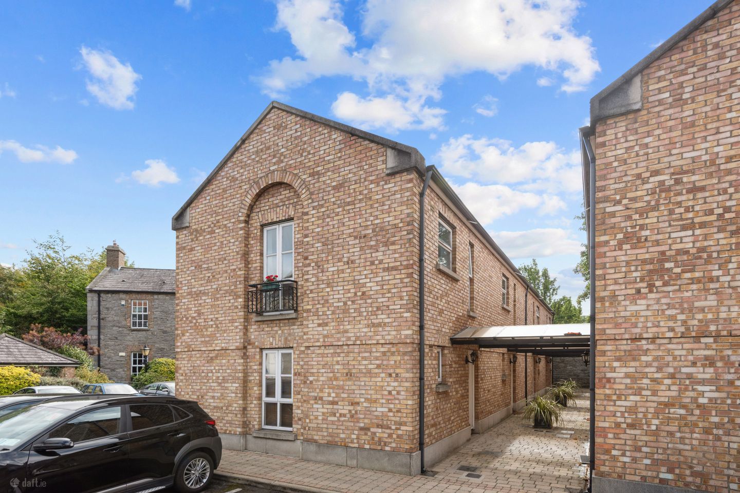 32 Haddington Square, Haddington Road, Ballsbridge, Dublin 4, D04C2V3