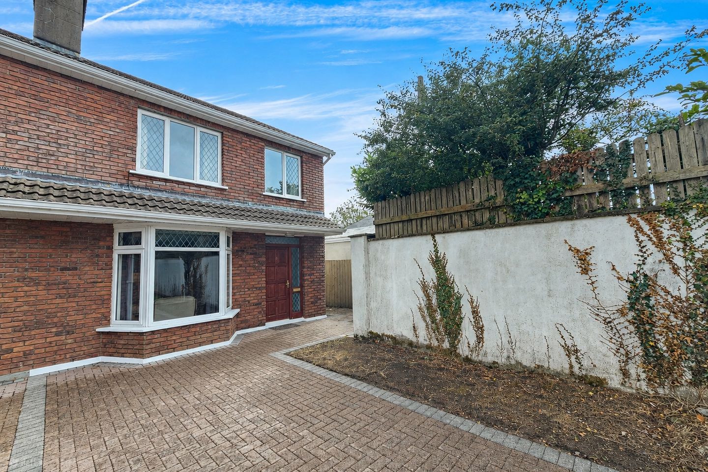 9 Carrig An Oir, Tobarteascain, Ennis, Co Clare, V95YHY4