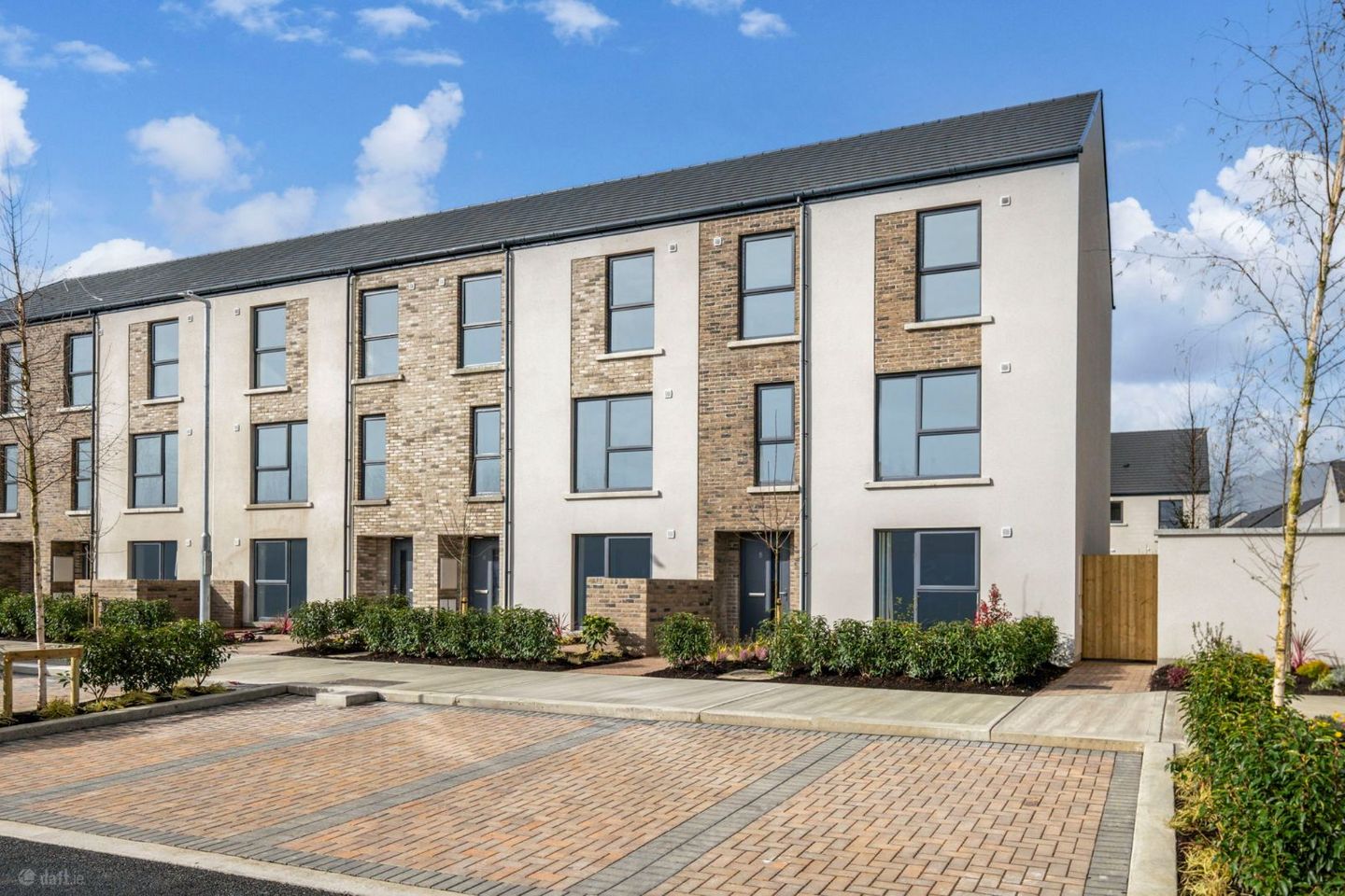 4 Bed End Terrace , Heron's Lock, Lucan, Co. Dublin