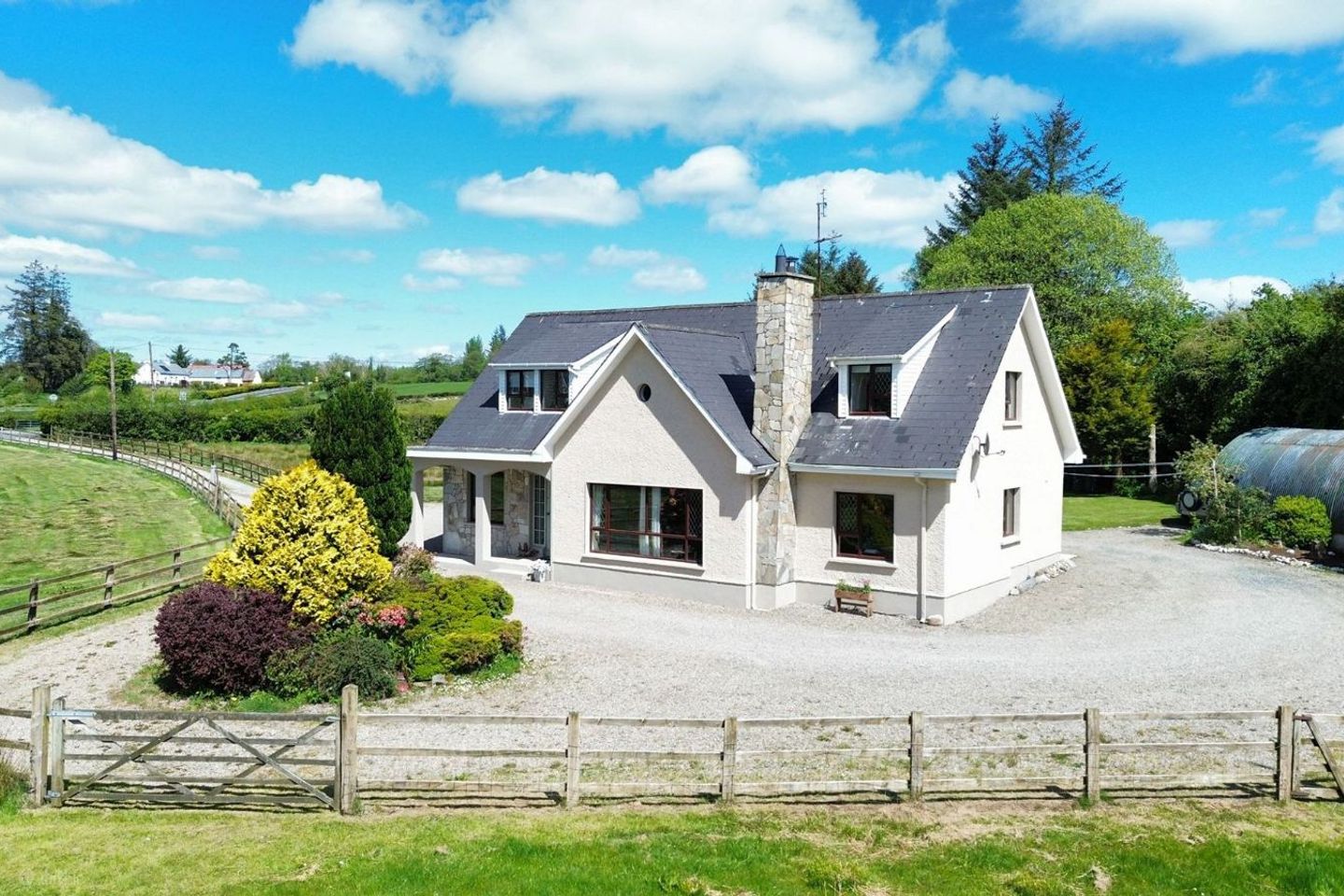 Warren Bank, Kilross, Stranorlar, Stranorlar, Co. Donegal, F93WK61