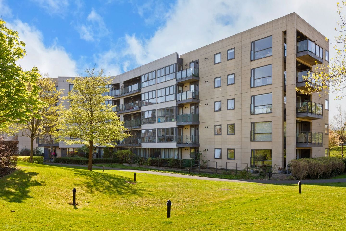 Apartment 8, Ramleh Hall, Convent Avenue, Milltown, Dublin 6, D06YT61