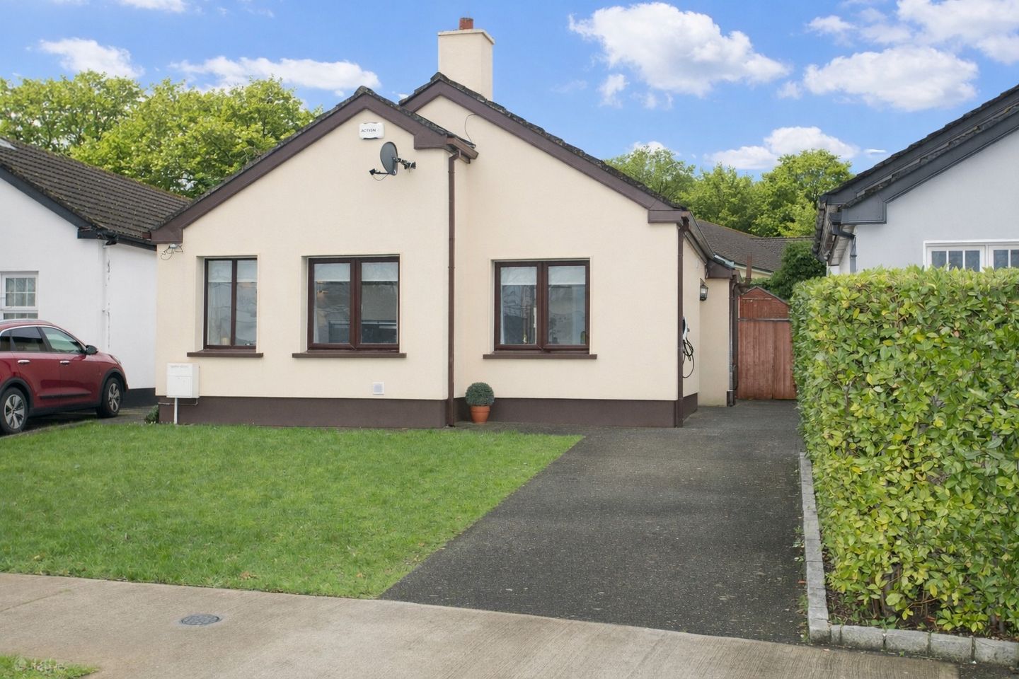 8 Prospect Lawn, The Park, Cabinteely, Dublin 18, D18Y3K2