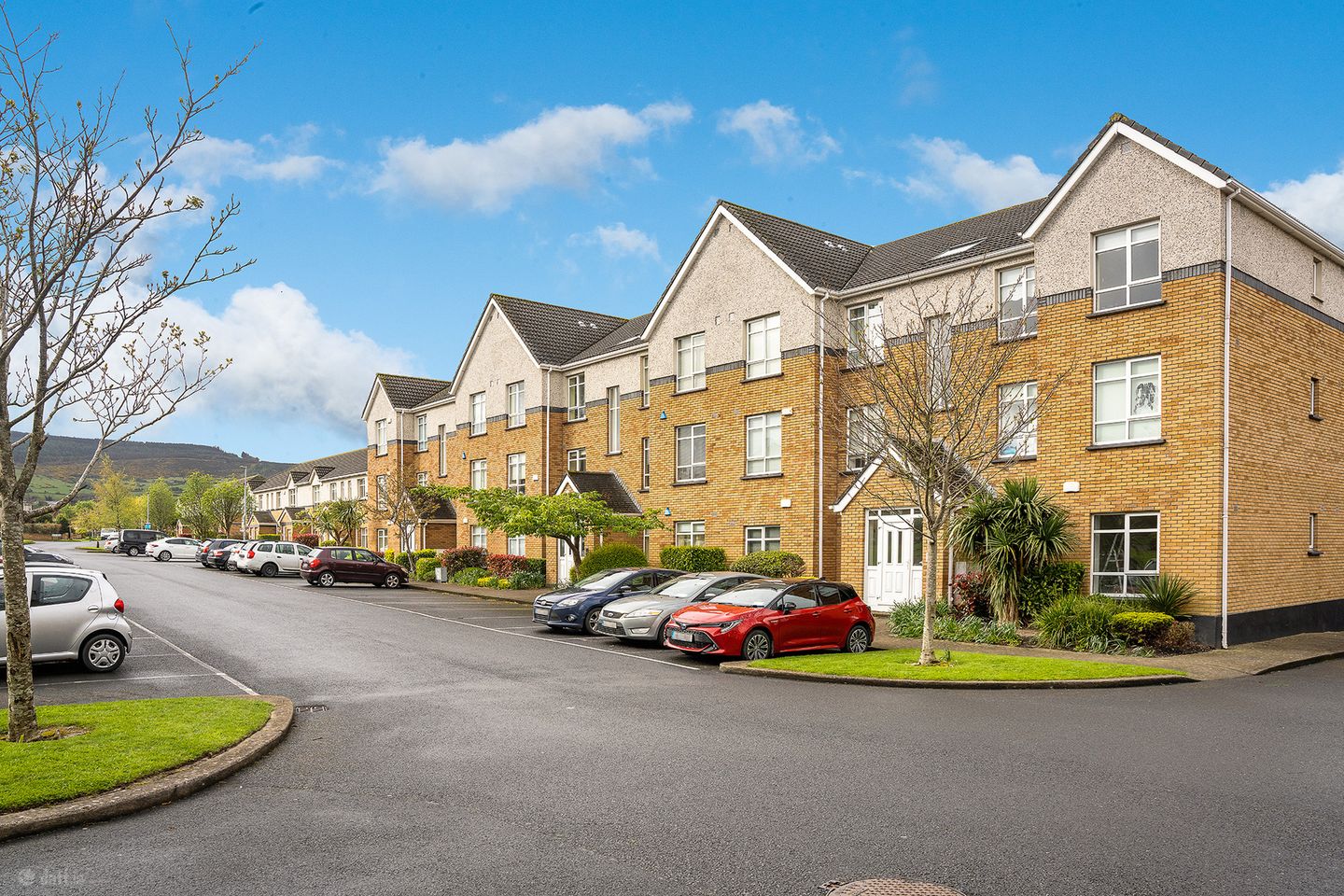 73 Parklands Court, D24AY18, Ballycullen, Dublin 24