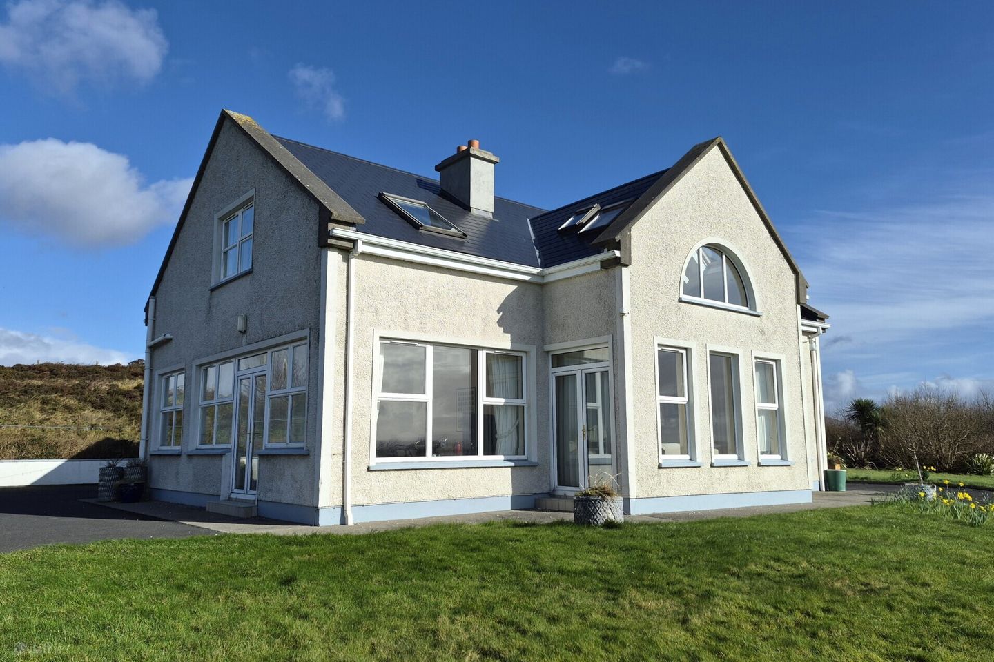 Sandhill, Tiernaur, Newport, Co Mayo, F28HY60