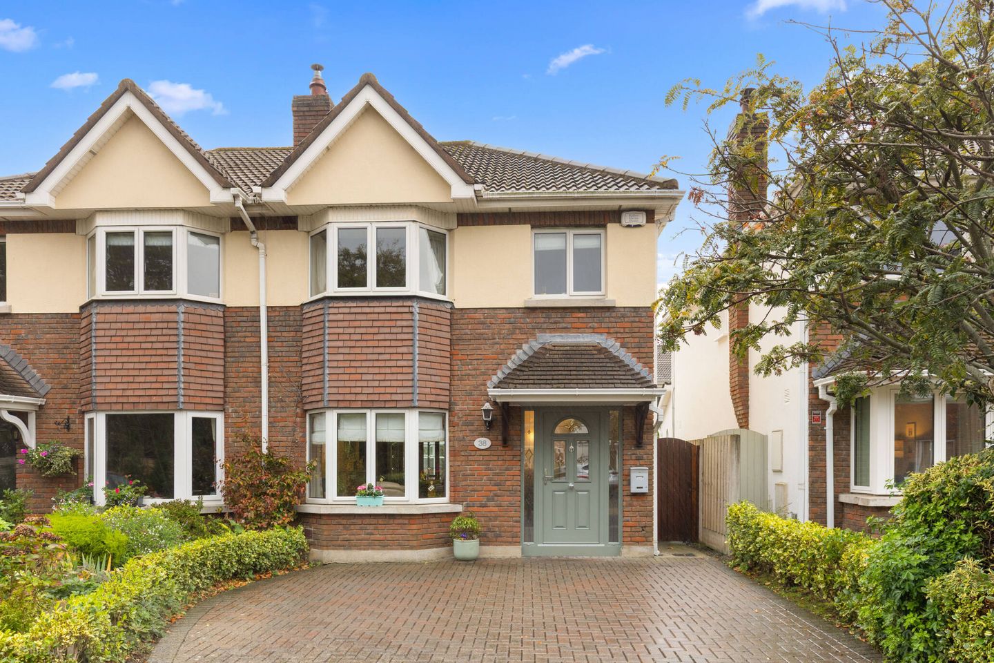 38 Churchfields, Milltown, Dublin 14